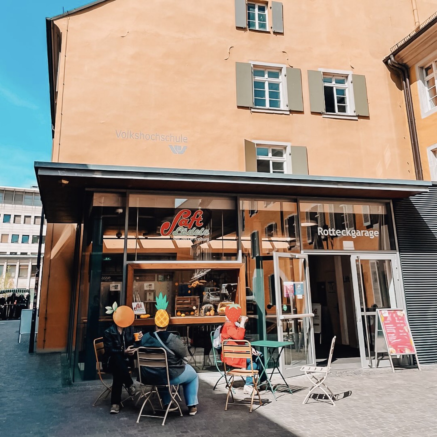 Außenansicht des Saftlädele am Rotteckring in Freiburg